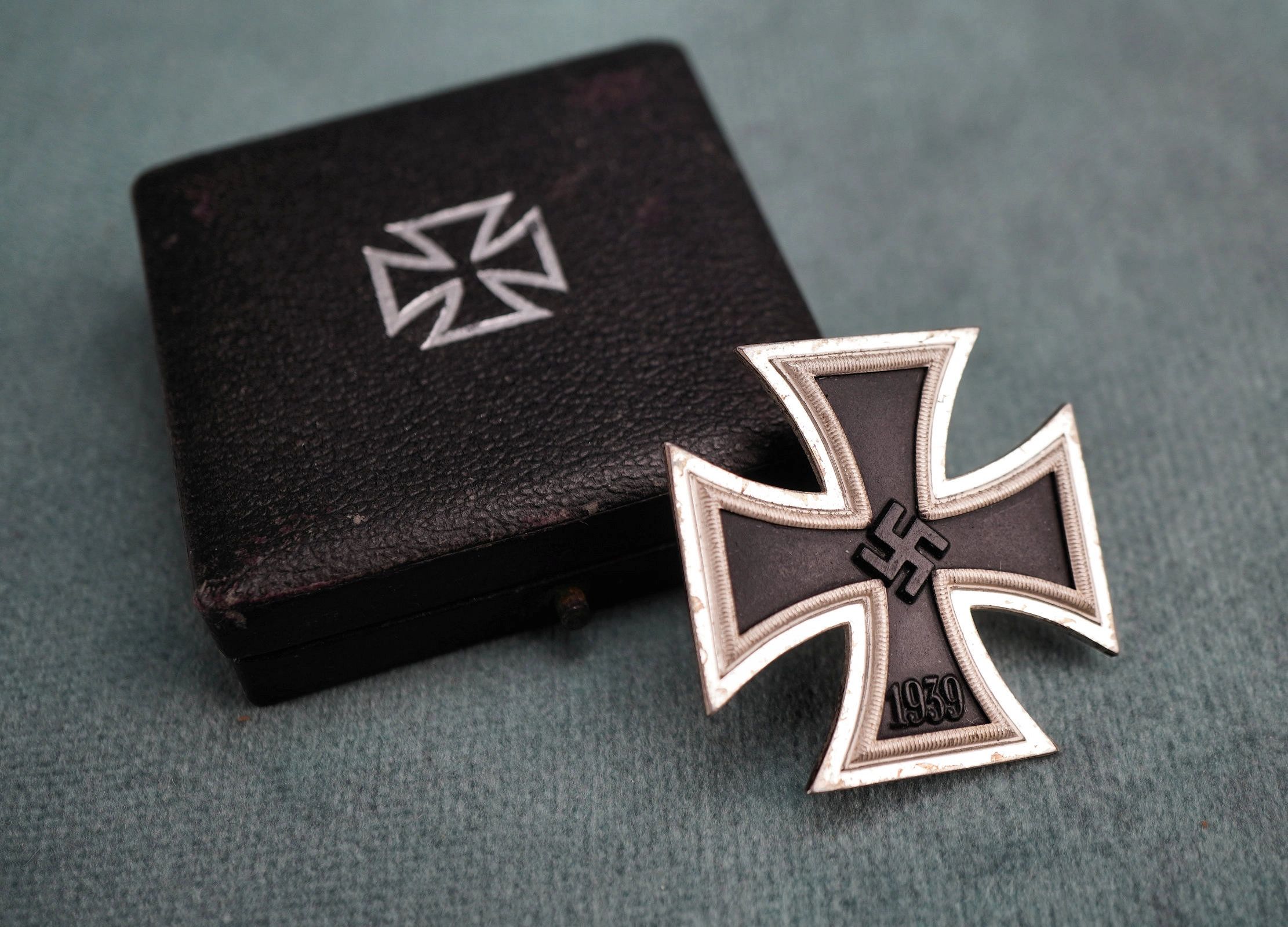 SOLD - MINT Cased Iron Cross First Class