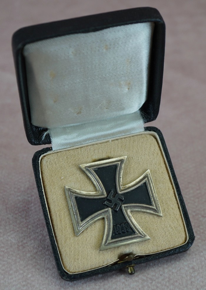 Cased Iron Cross First Class