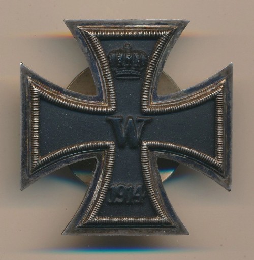 L54 Marked Screwback Third Reich produced 1914 Iron Cross 1st Class