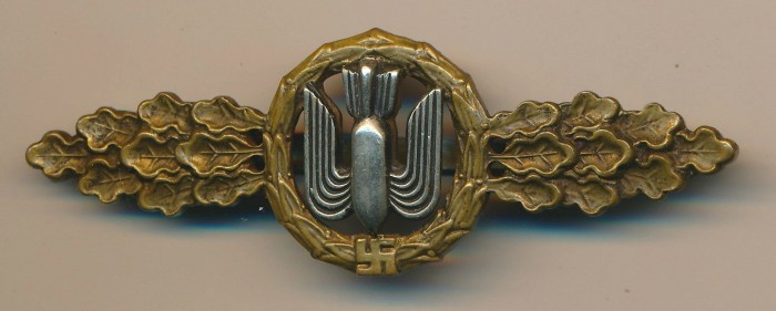 Luftwaffe Bomber Clasp in Bronze in Tombak