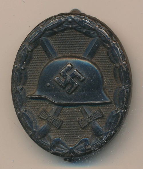 Maker Marked Black Wound Badge