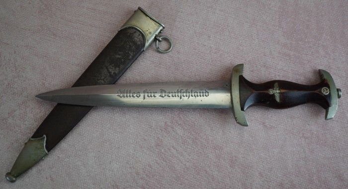 SA Dagger produced by Carl Fr. Kührt