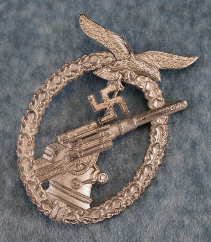 SOLD - Luftwaffe Flak Badge