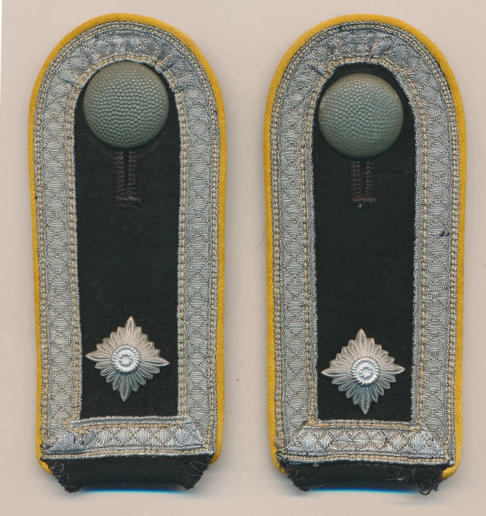 SOLD - SS Cavalry Oberscharführer Shoulder Straps