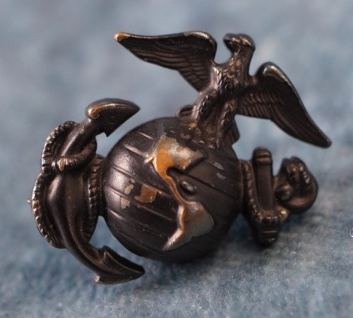 SOLD - US Marine Cap Insignia