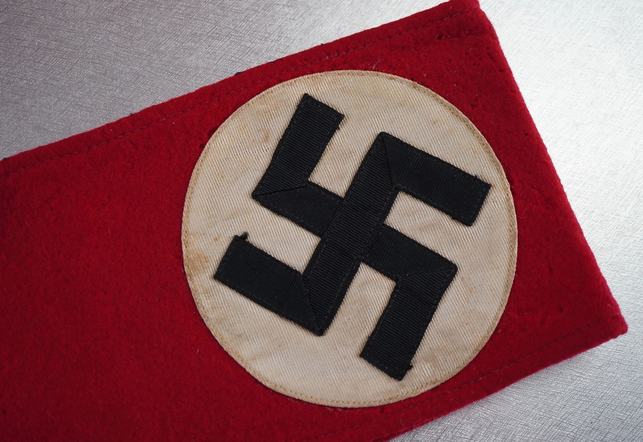 SOLD - Wool Multi-Piece NSDAP Armband w/ RZM Tag - Image 4