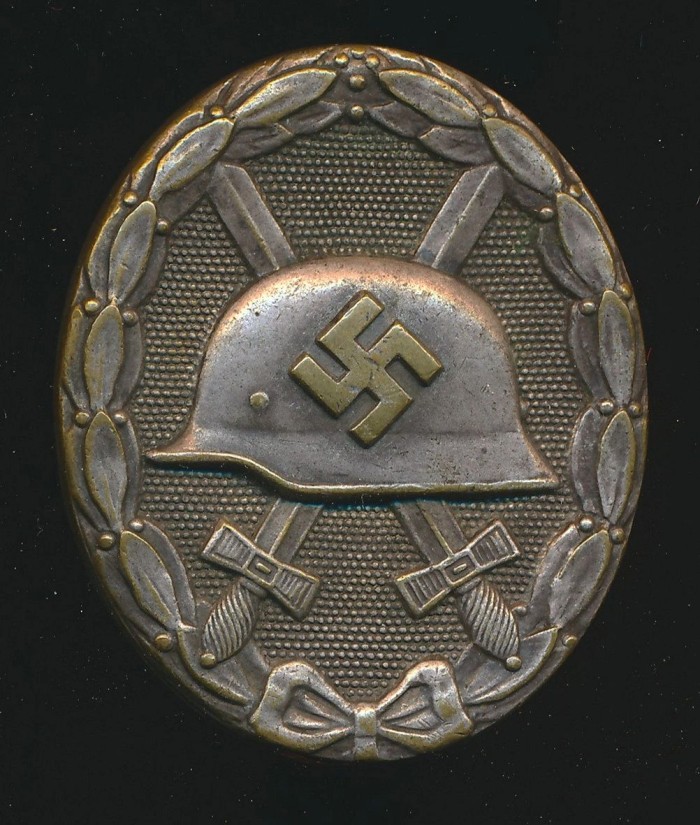 Silver Wound Badge in Tombak