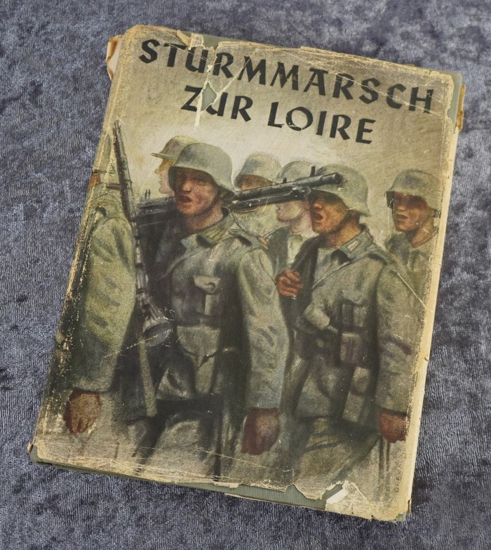 Sturmmarsch zur Loire Book